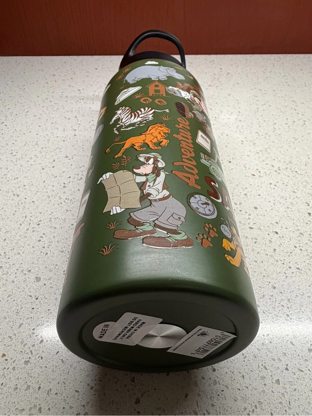 NEW DISNEY ANIMAL KINGDOM “SAFARI SQUAD” WATER BOTTLE 34oz